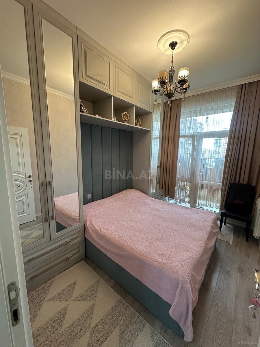 3 otaqlı yeni tikili 70 m², Yeni Günəşli q.