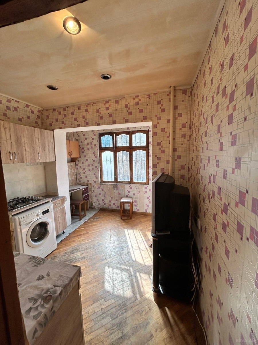 Satılır 2 otaqlı köhnə tikili 58 m², Əhmədli q. - şəkil 2