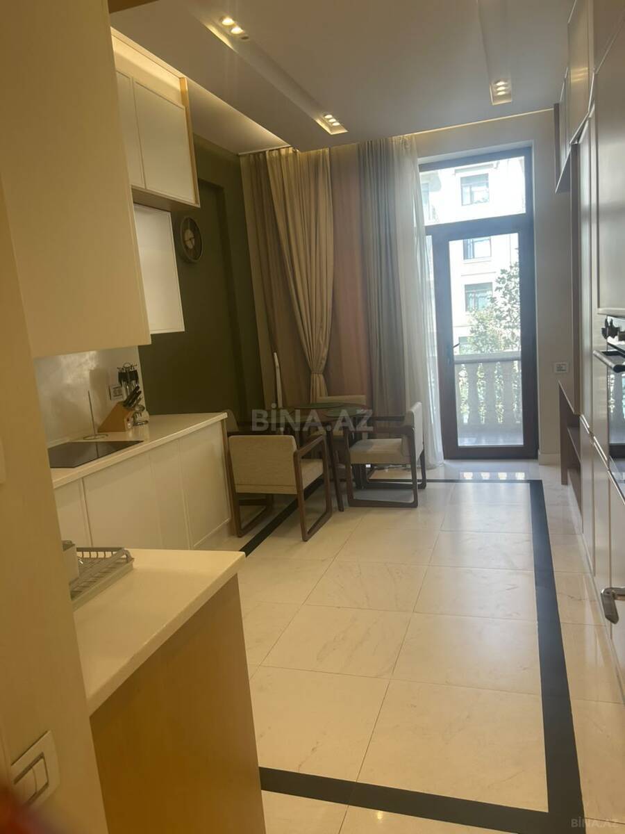 3 otaqlı yeni tikili 150 m², Ağ şəhər q. - əsas şəkil