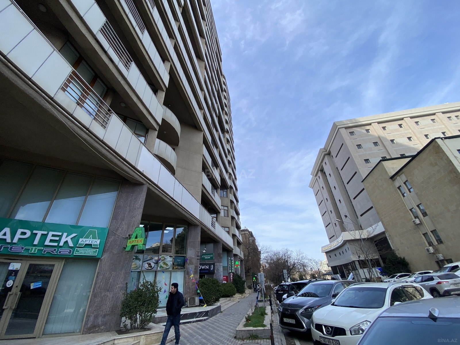 3 otaqlı yeni tikili 140 m², Elmlər Akademiyası m. - əsas şəkil