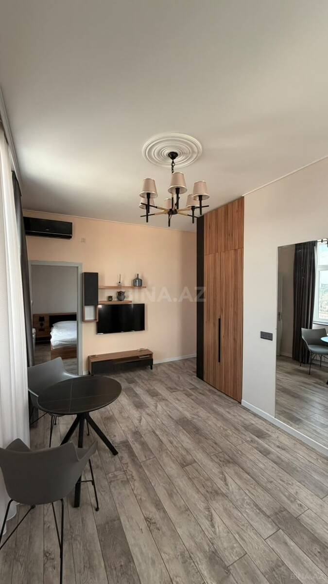 2 otaqlı köhnə tikili 60 m², Bayıl q. - şəkil 2