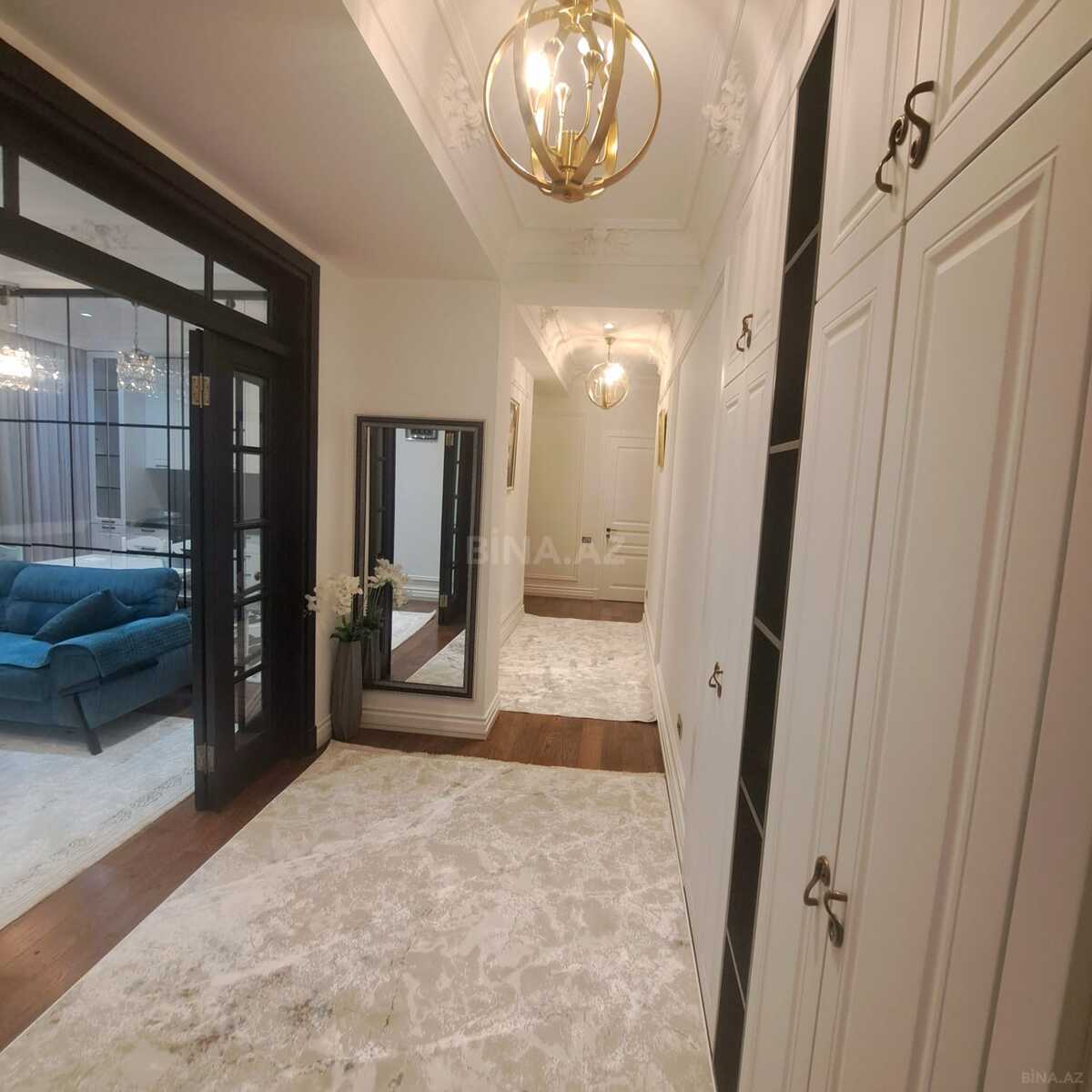 3 otaqlı yeni tikili 120 m², Elmlər Akademiyası m. - əsas şəkil