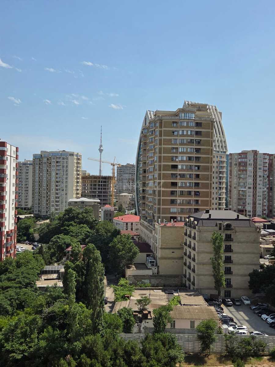 Satılır 3 otaqlı yeni tikili 102 m², Elmlər Akademiyası m.