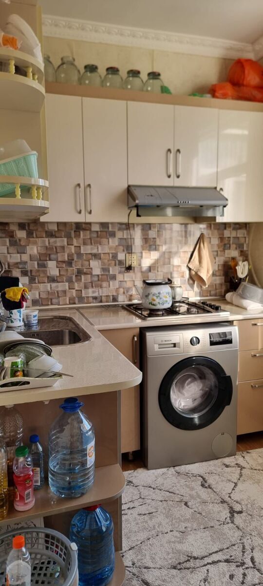 2 otaqlı köhnə tikili 55 m², Memar Əcəmi m. - şəkil 3