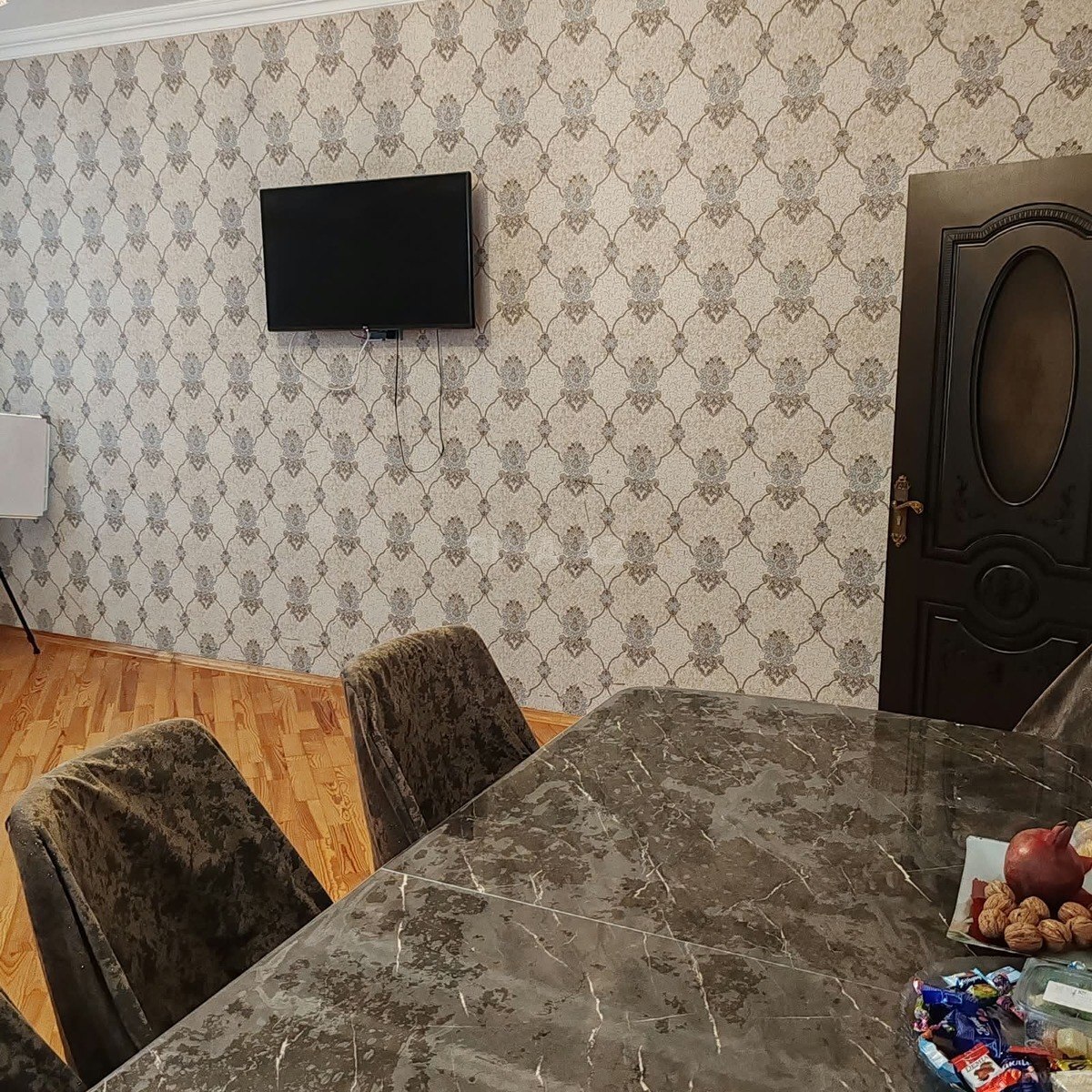 3 otaqlı yeni tikili 117 m², Bakıxanov q. - əsas şəkil