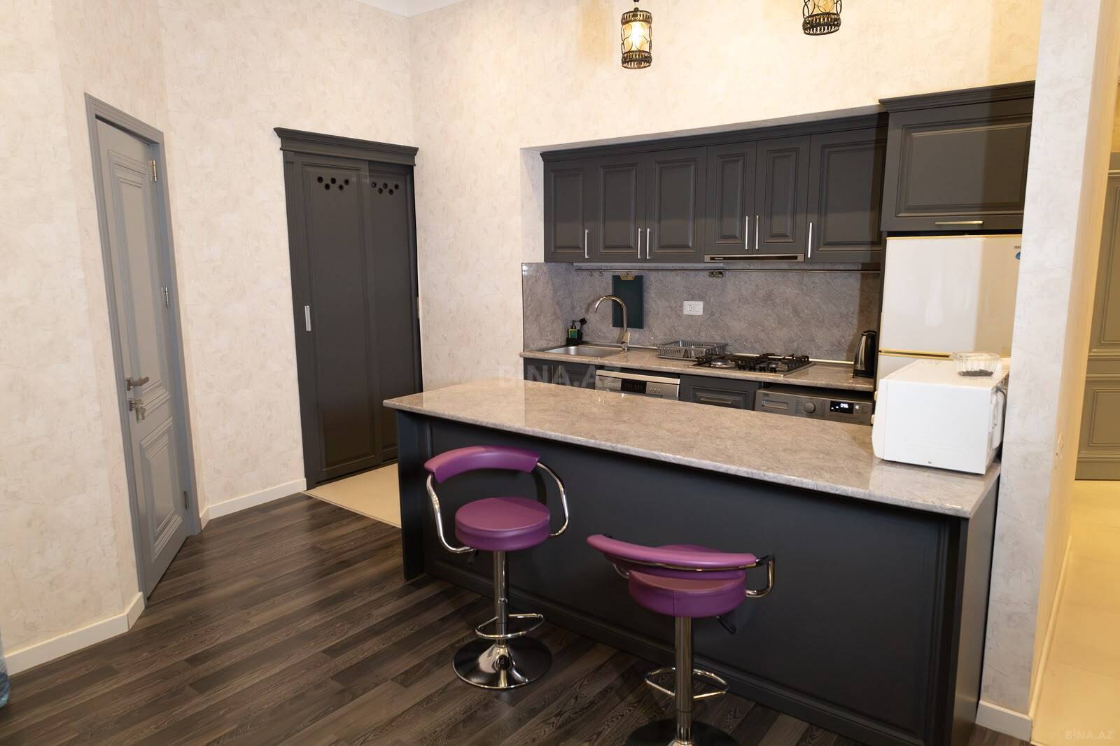 2 otaqlı yeni tikili 80 m², Nizami m.