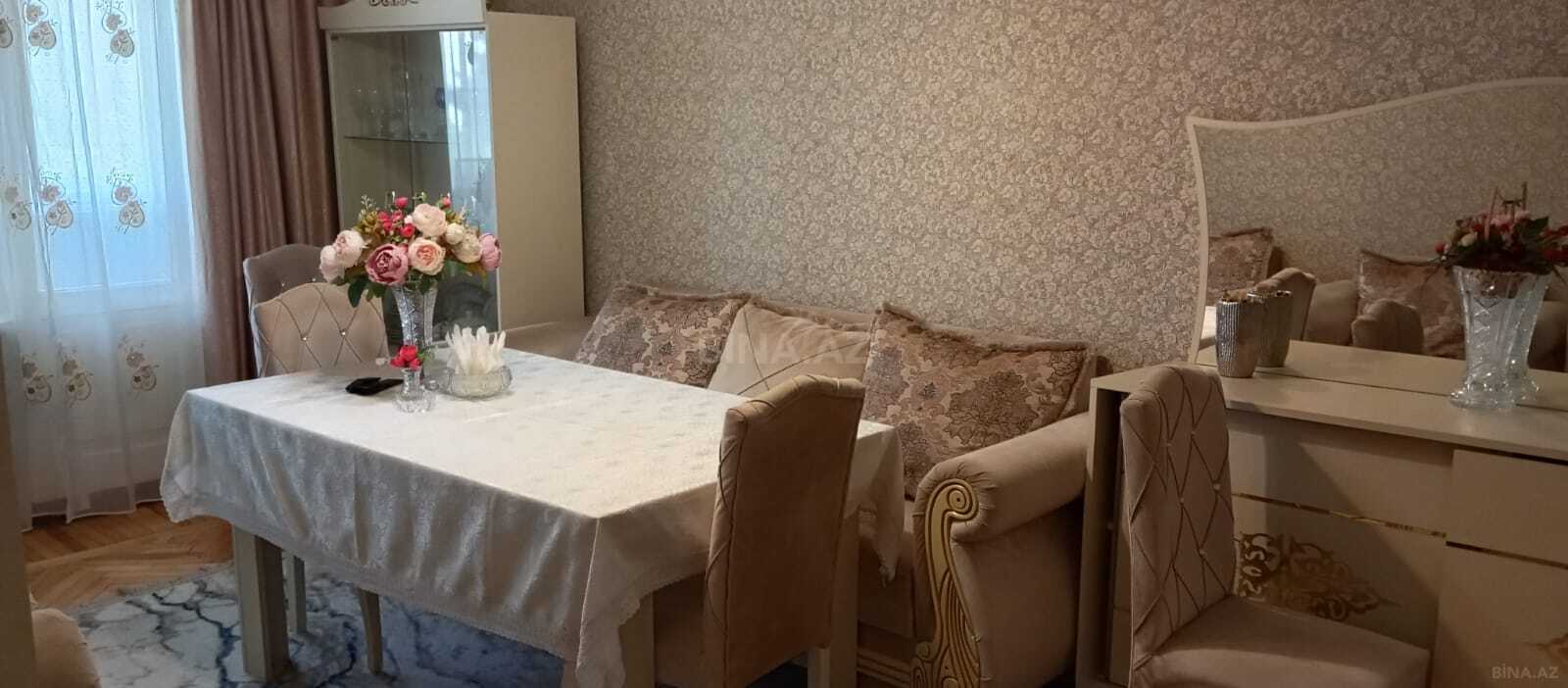3 otaqlı köhnə tikili 75 m², Elmlər Akademiyası m. - şəkil 3