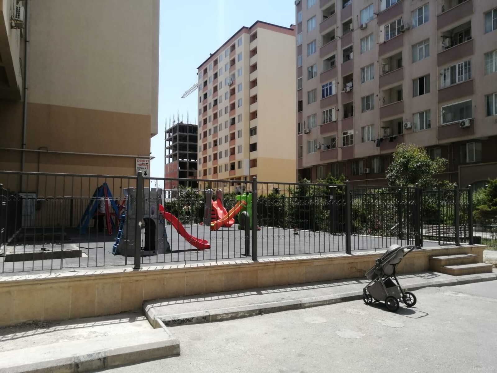 Satılır 3 otaqlı yeni tikili 115 m², Suraxanı r.