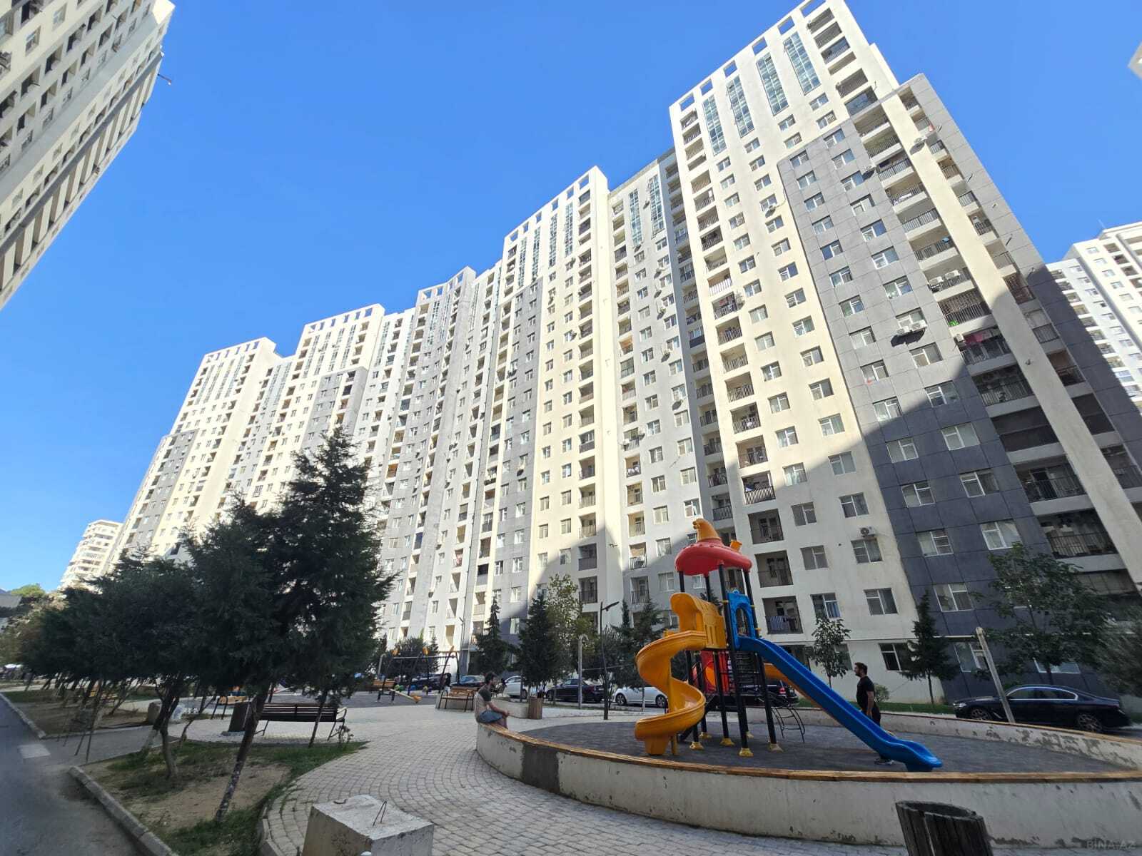 3 otaqlı yeni tikili 125 m², Həzi Aslanov m.