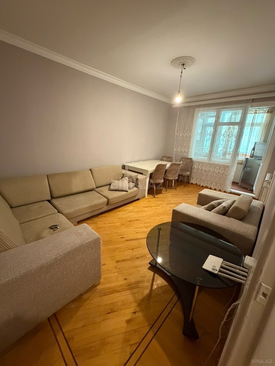 3 otaqlı yeni tikili 80 m², Memar Əcəmi m.