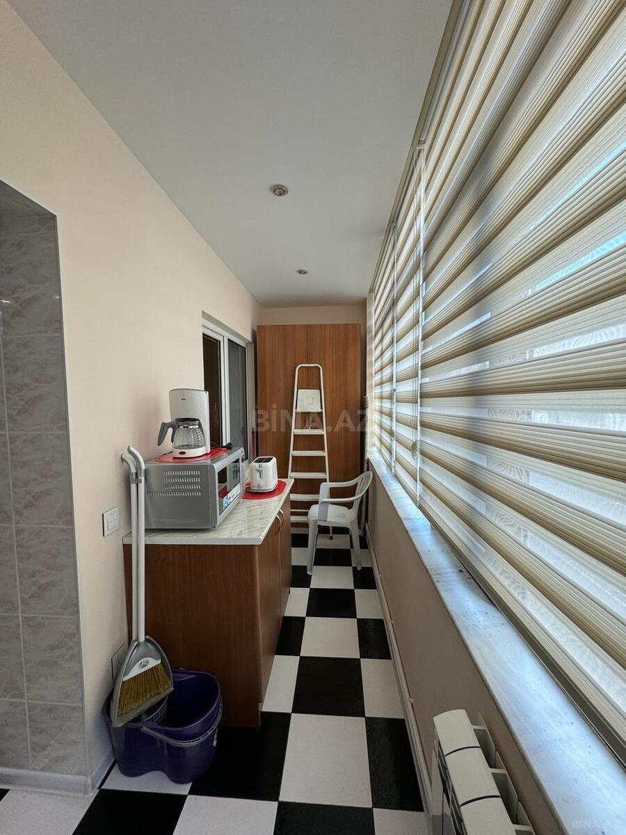 2 otaqlı köhnə tikili 65 m², 28 May m. - şəkil 3