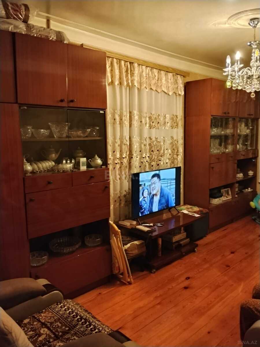 2 otaqlı köhnə tikili 65 m², Xalqlar Dostluğu m. - şəkil 2