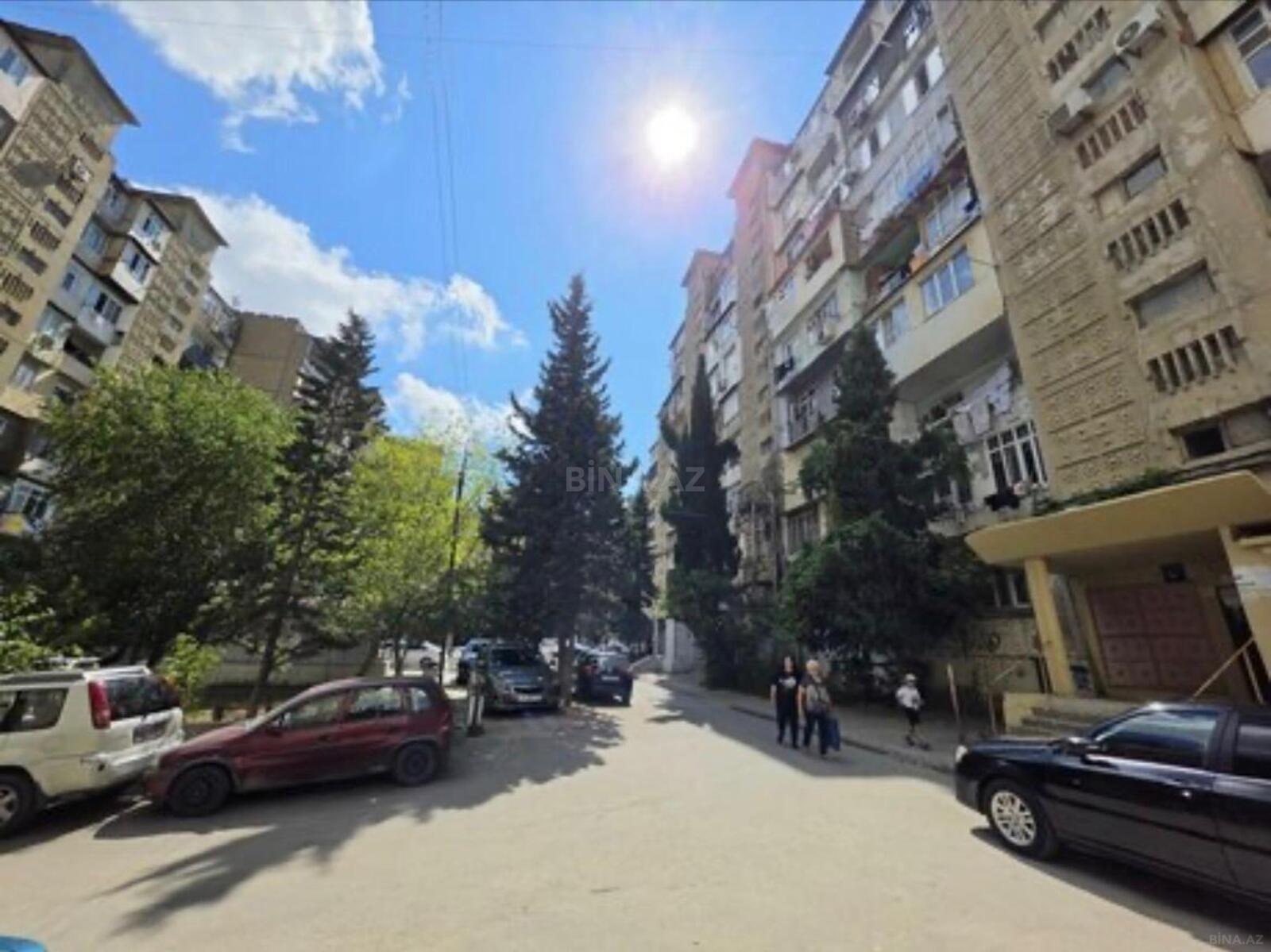 2 otaqlı köhnə tikili 50 m², 20 Yanvar m.