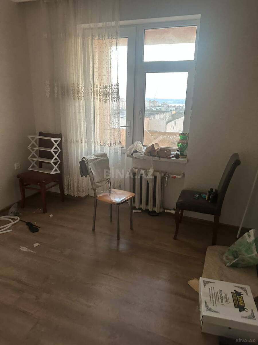 3 otaqlı köhnə tikili 125 m², Yeni Günəşli q. - şəkil 3