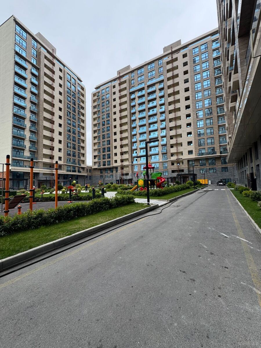 Satılır 3 otaqlı yeni tikili 118.5 m², Nizami m.