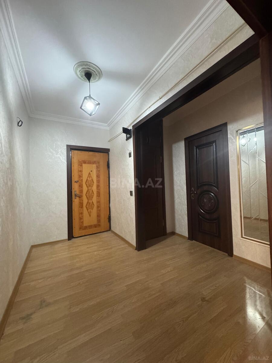 3 otaqlı köhnə tikili 85 m², Yeni Günəşli q. - əsas şəkil