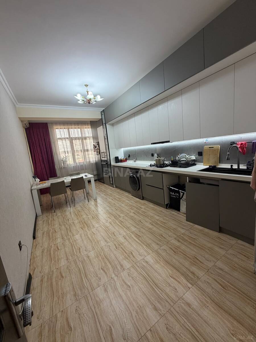 4 otaqlı yeni tikili 150 m², Bayıl q.