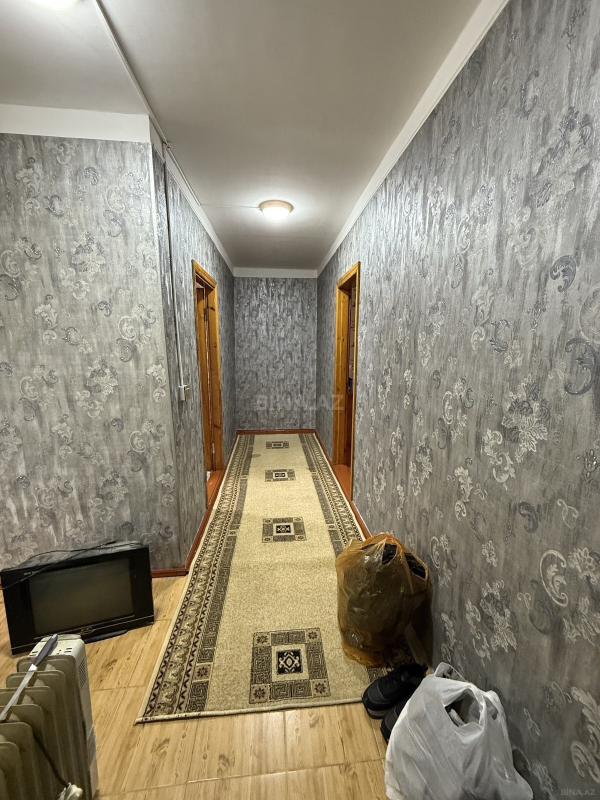3 otaqlı köhnə tikili 42 m², Neftçilər m.