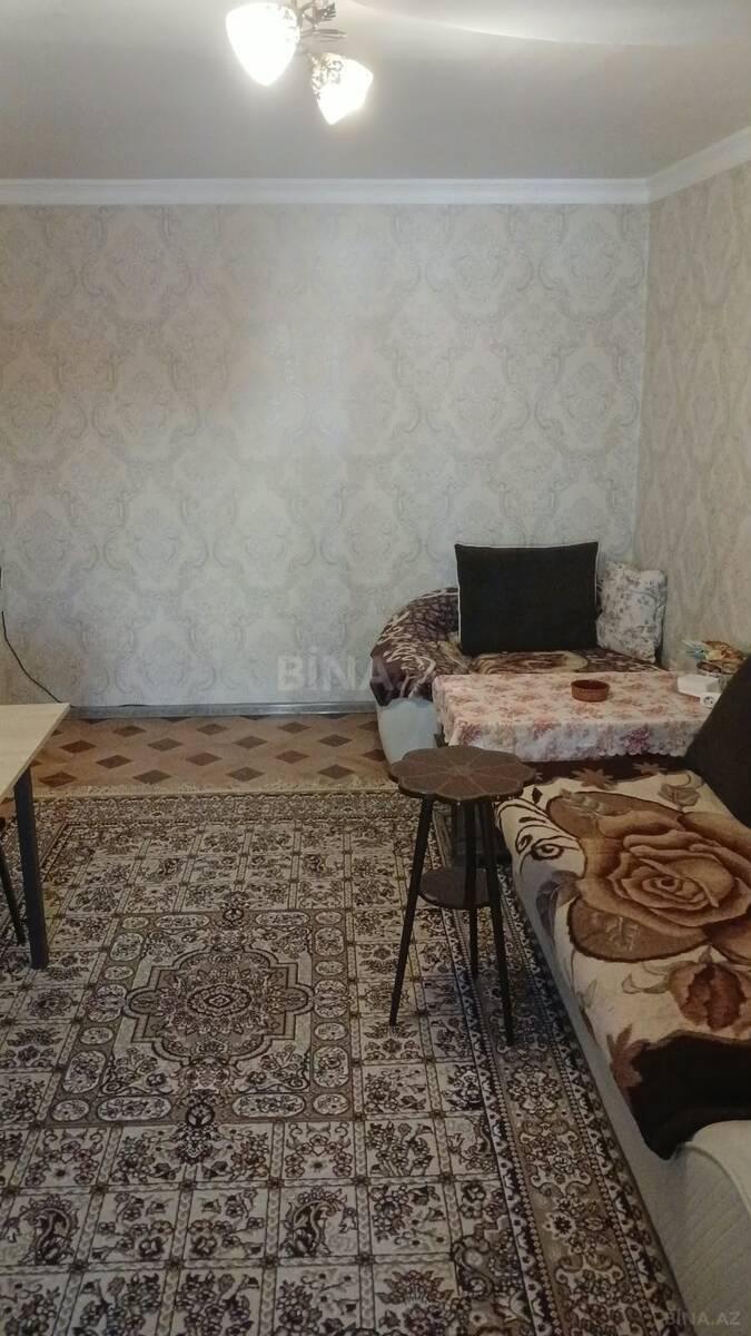 2 otaqlı köhnə tikili 30 m², İnşaatçılar m. - əsas şəkil