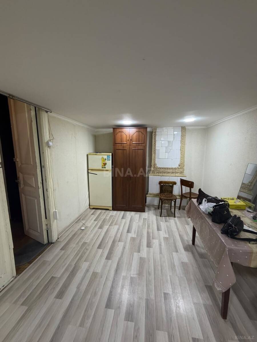 2 otaqlı köhnə tikili 35 m², Sahil m.