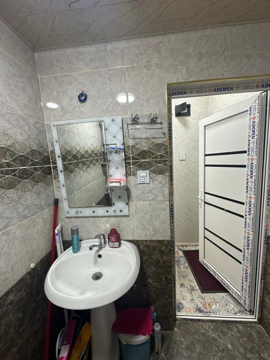 2 otaqlı yeni tikili 70 m², Memar Əcəmi m. - əsas şəkil