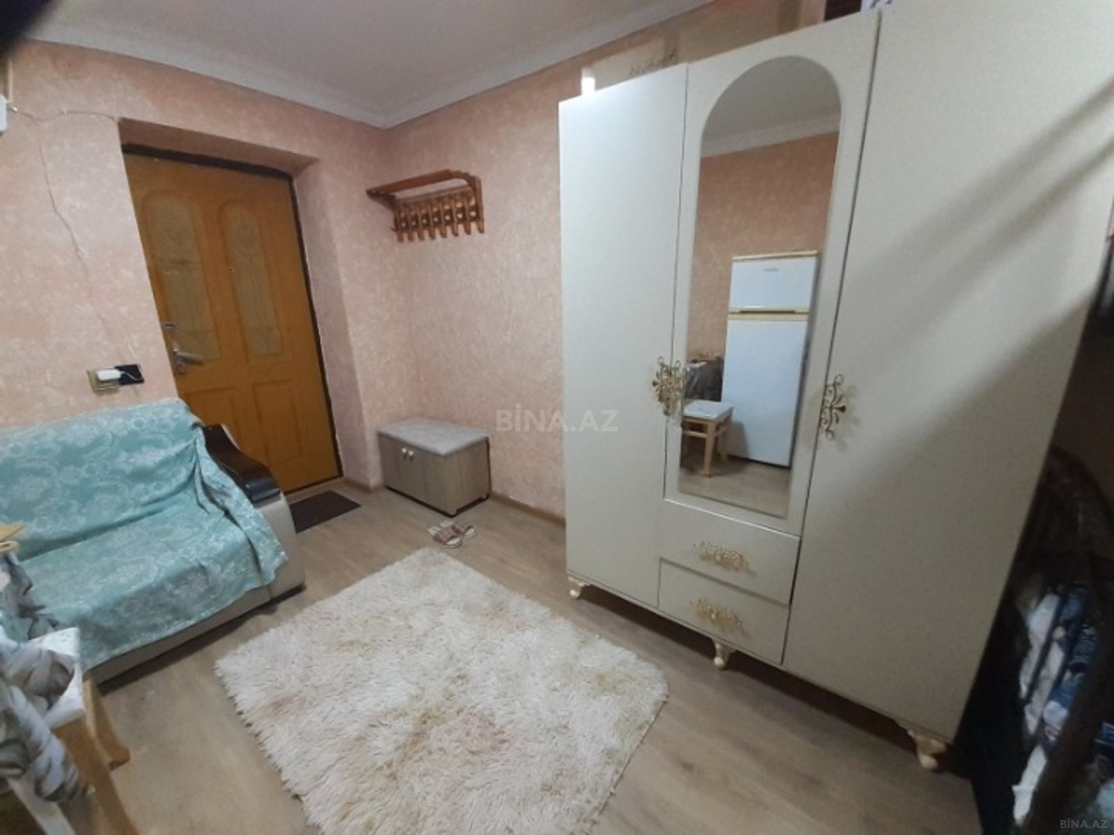 1 otaqlı köhnə tikili 25 m², Elmlər Akademiyası m.