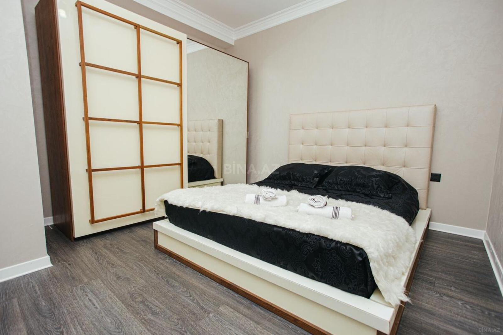 3 otaqlı yeni tikili 167 m², Nizami m.