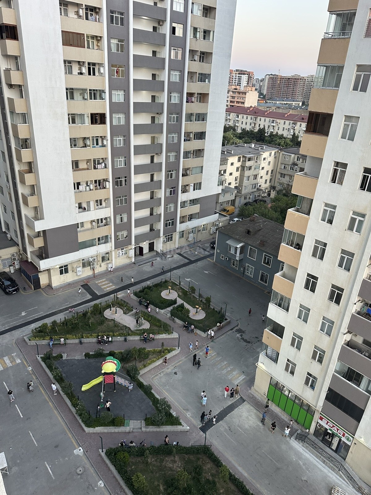2 otaqlı yeni tikili 65 m², Qara Qarayev m.