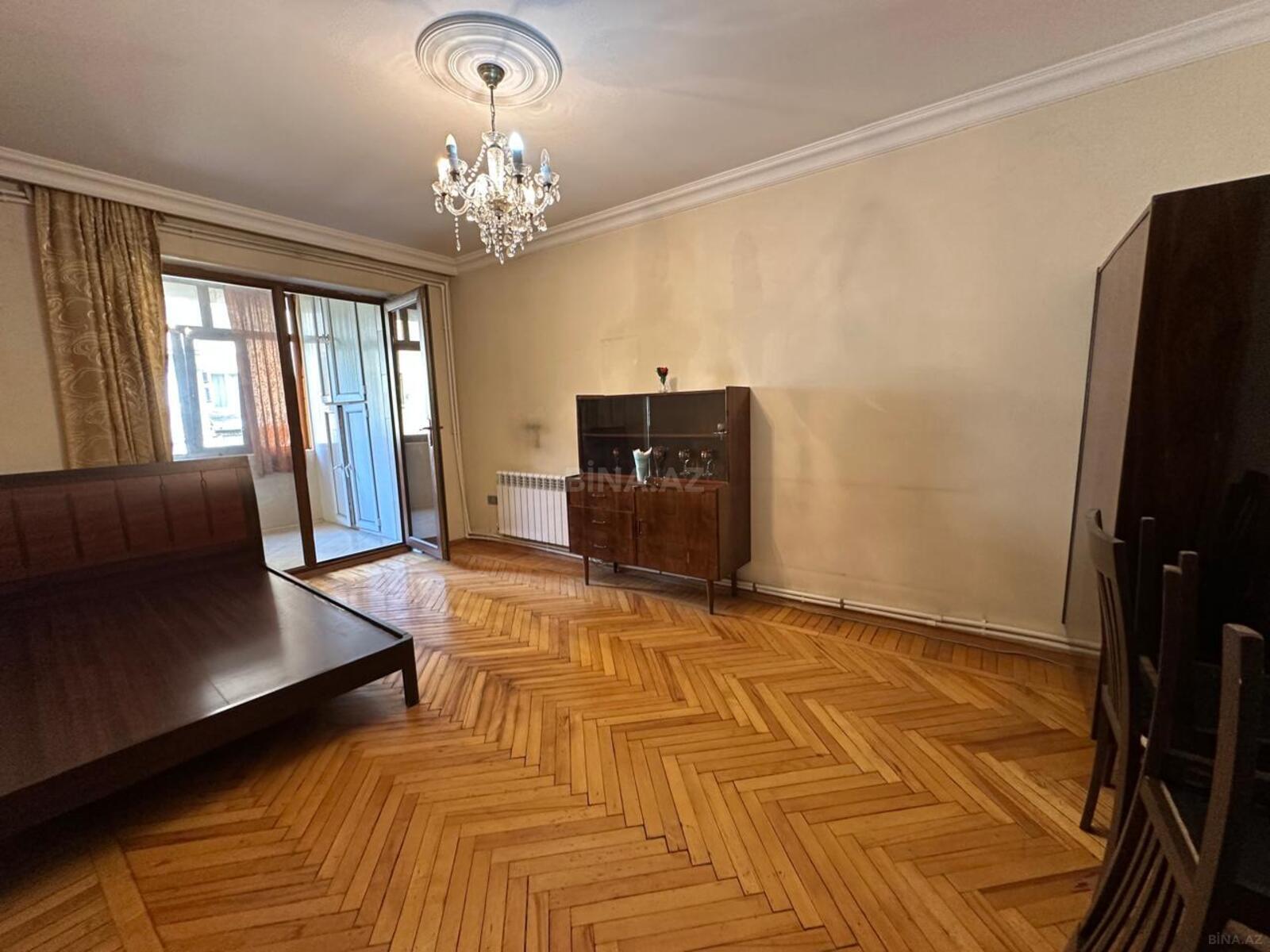 3 otaqlı köhnə tikili 75 m², Nizami m. - şəkil 2