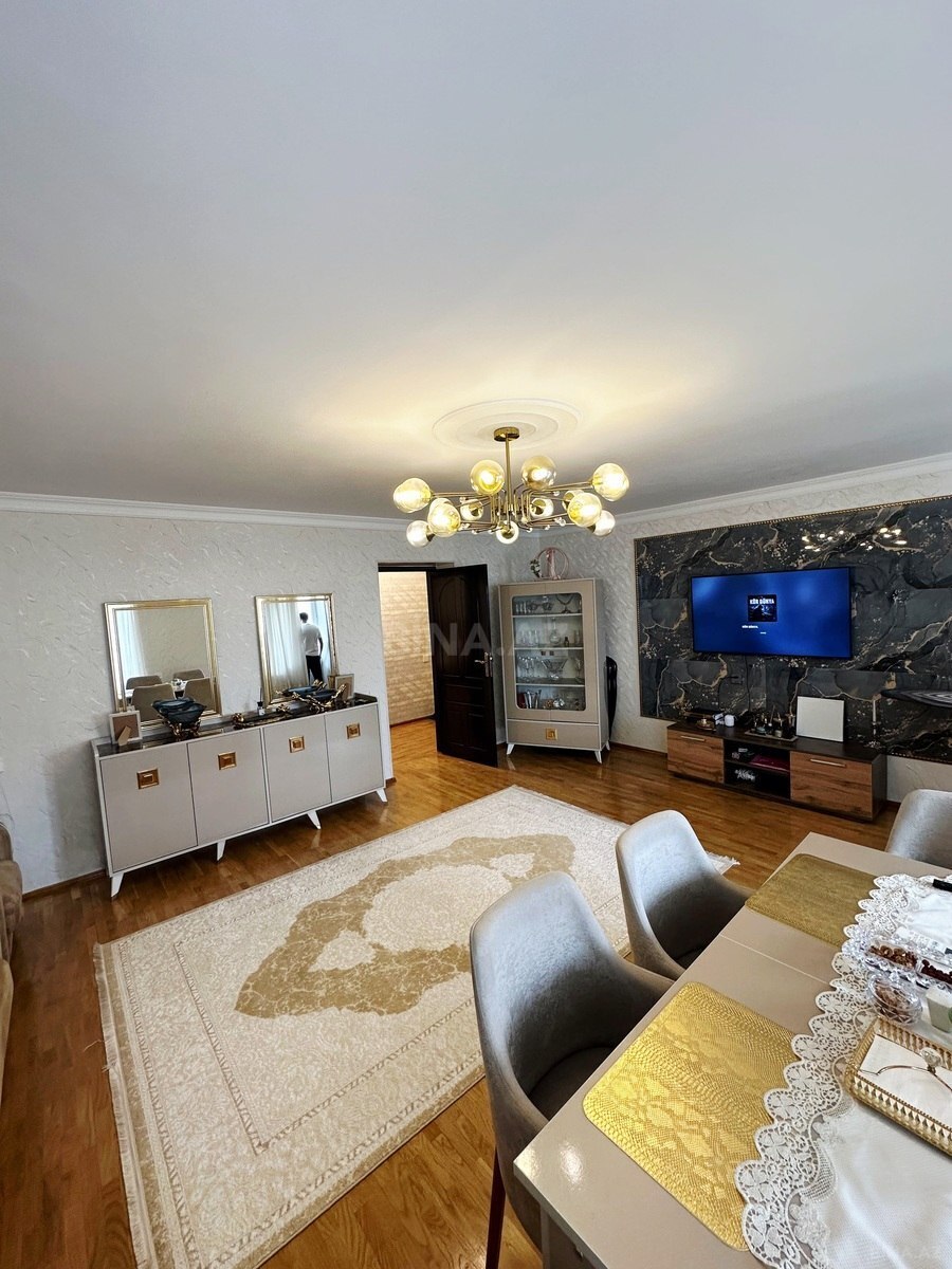 2 otaqlı köhnə tikili 100 m², 28 May m. - şəkil 2