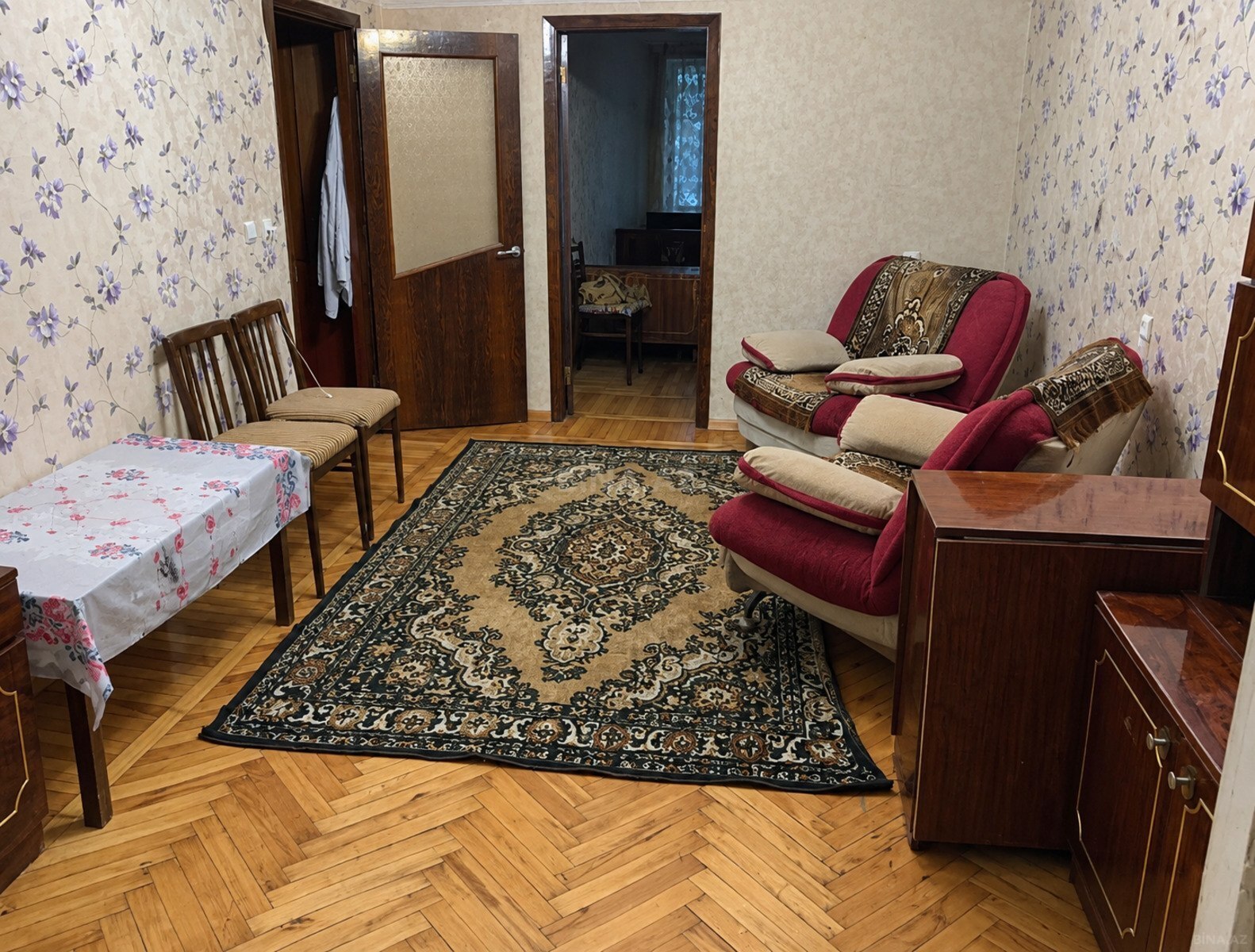 3 otaqlı köhnə tikili 60 m², İnşaatçılar m.