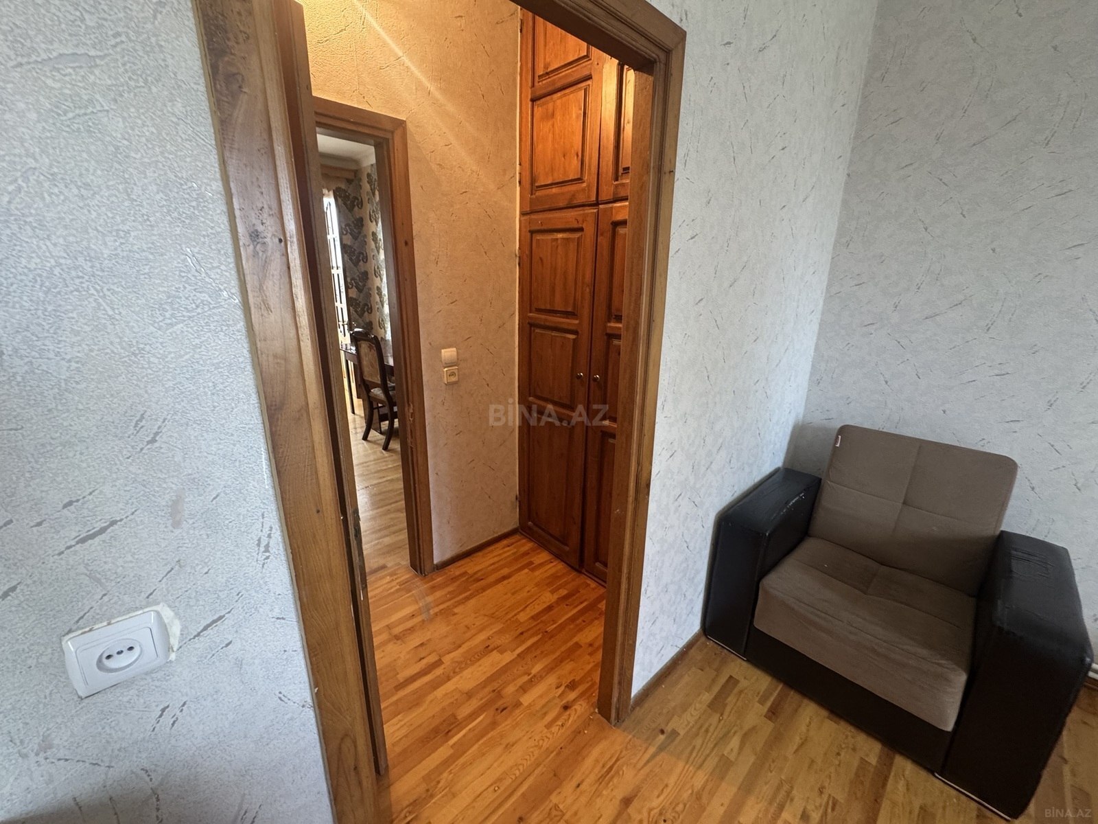 2 otaqlı köhnə tikili 55 m², Memar Əcəmi m. - şəkil 3