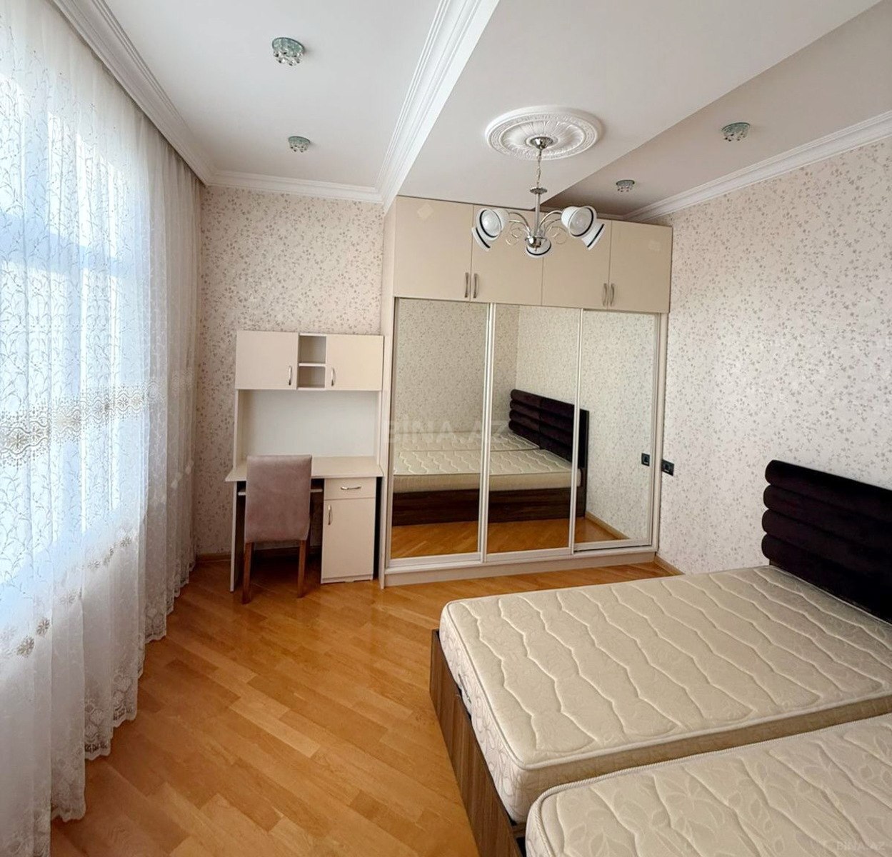 4 otaqlı yeni tikili 153 m², Badamdar q. - şəkil 2