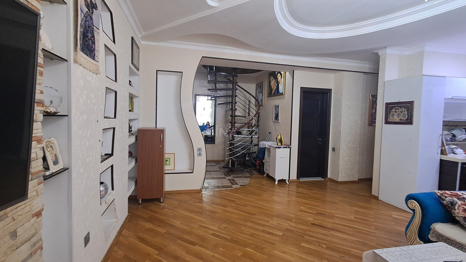 4 otaqlı yeni tikili 176 m², Nərimanov r. - şəkil 3