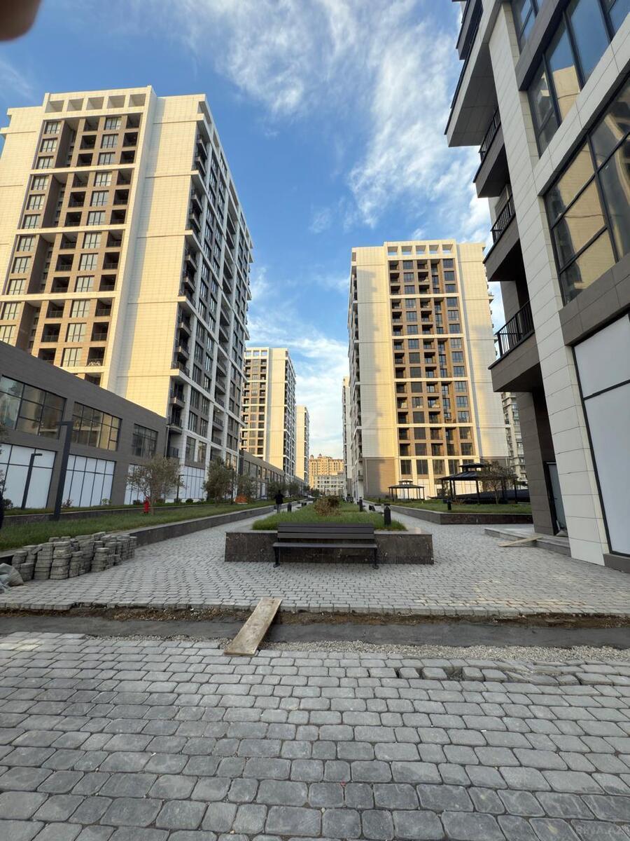 Satılır 2 otaqlı yeni tikili 74 m², Koroğlu m.