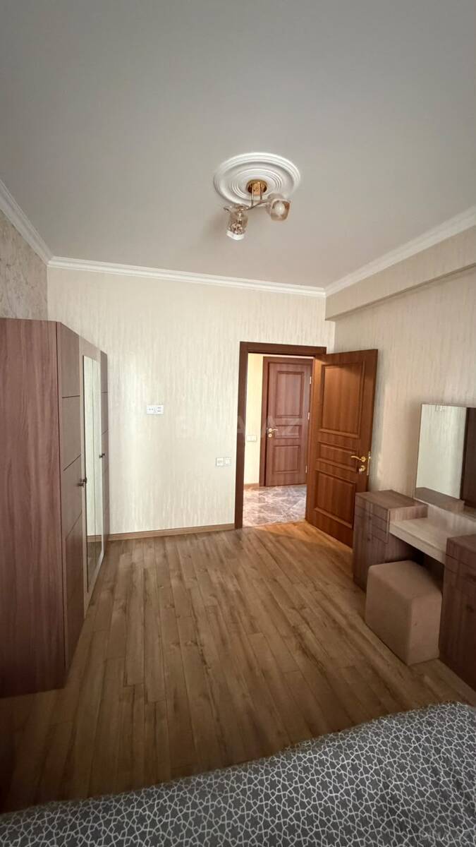 İcarəyə verilir 2 otaqlı köhnə tikili 90 m², Koroğlu m. - şəkil 2