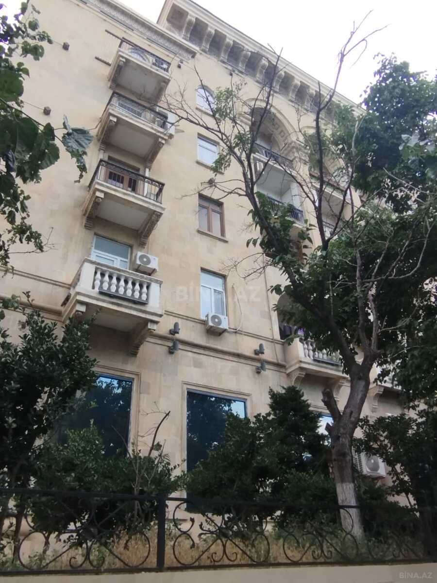 2 otaqlı köhnə tikili 50 m², Səbail r.