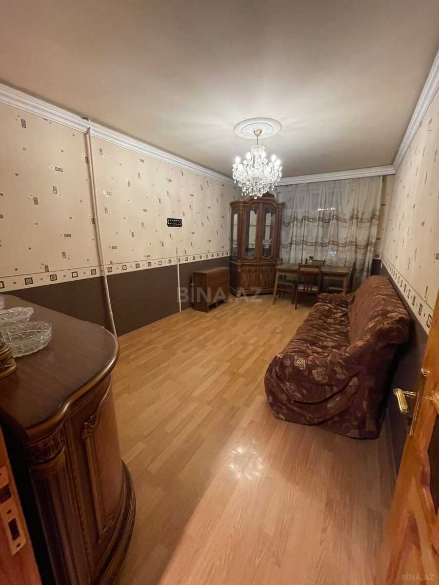 2 otaqlı köhnə tikili 70 m², Qaraçuxur q. - şəkil 3