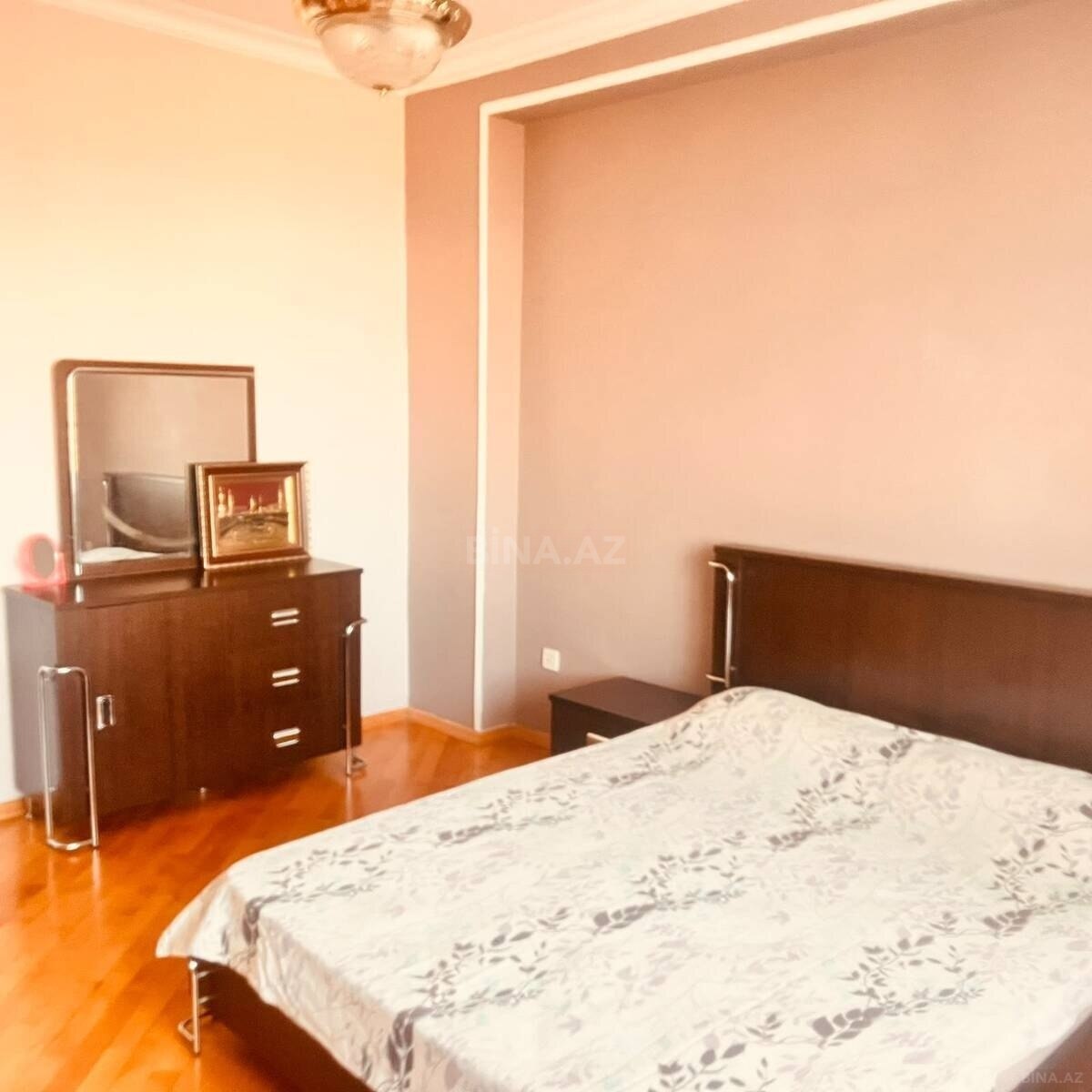3 otaqlı yeni tikili 110 m², Həzi Aslanov m. - əsas şəkil