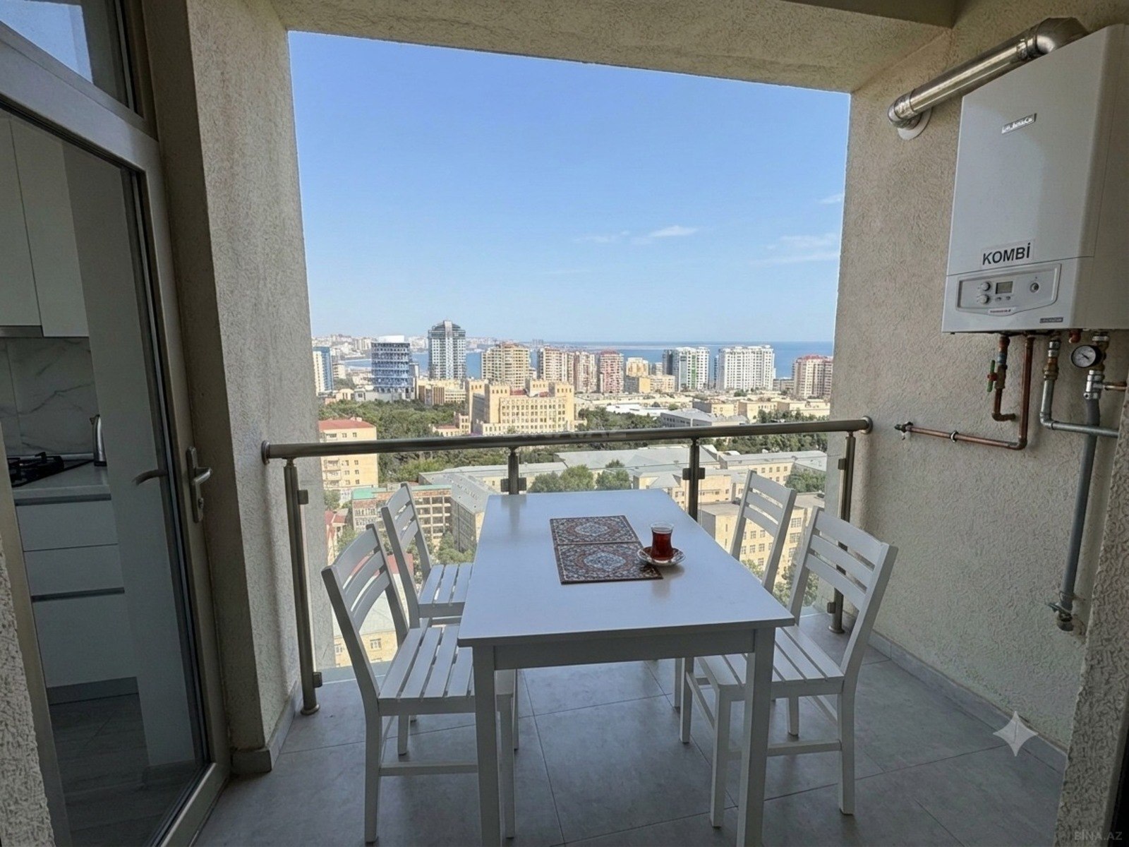 Satılır 3 otaqlı yeni tikili 155 m², Elmlər Akademiyası m.