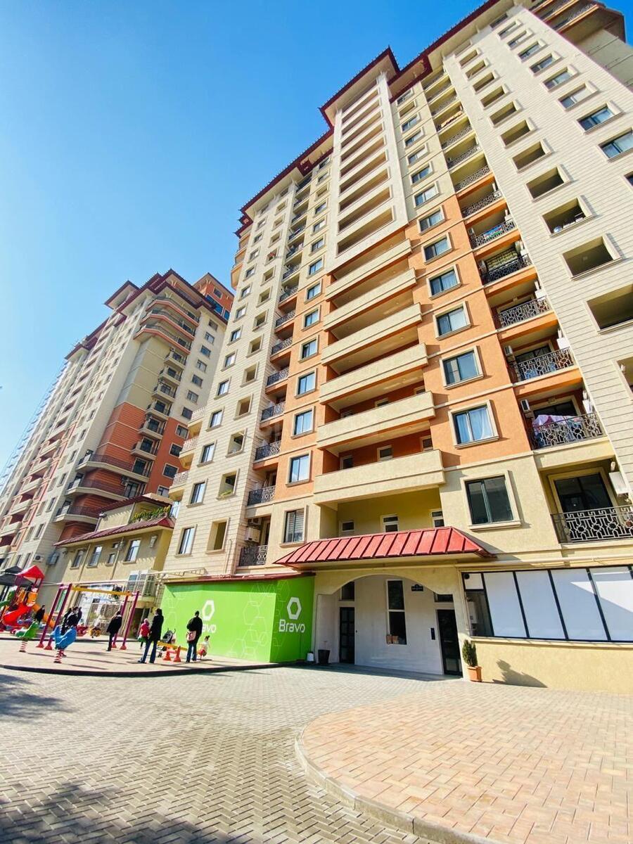 2 otaqlı yeni tikili 70 m², Qara Qarayev m.
