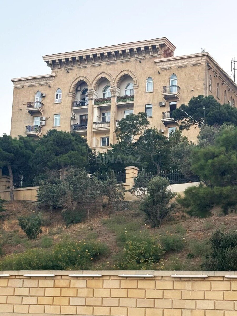 3 otaqlı köhnə tikili 80 m², Bayıl q. - şəkil 2