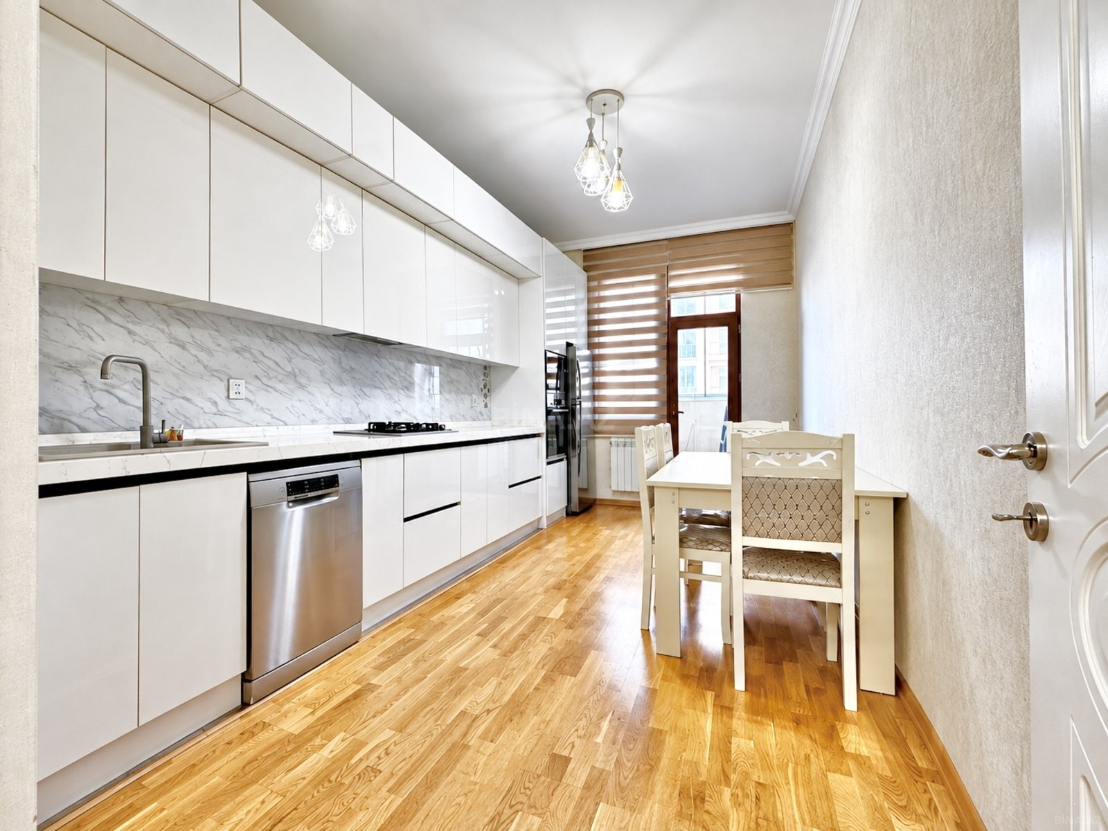 3 otaqlı yeni tikili 115 m², Qara Qarayev m. - şəkil 2