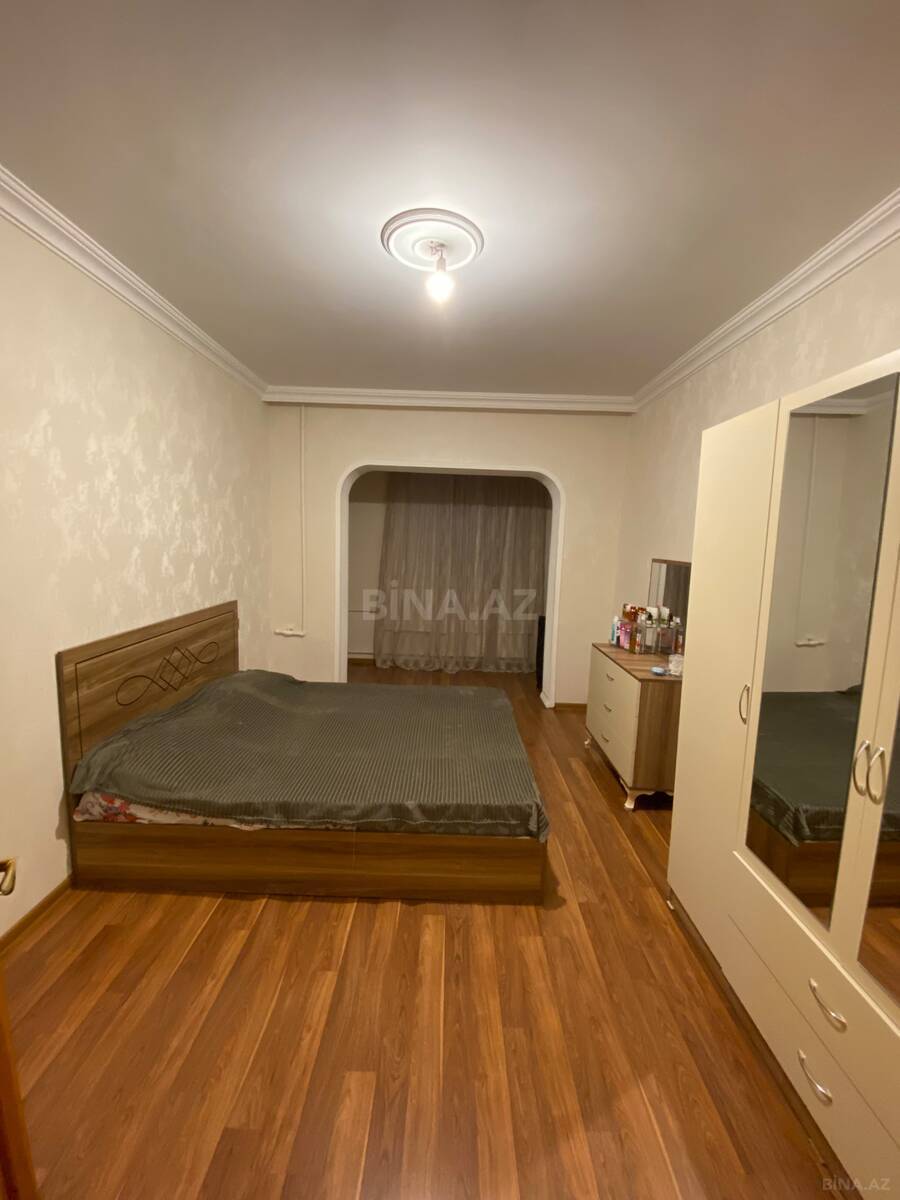 2 otaqlı köhnə tikili 70 m², Xətai r.