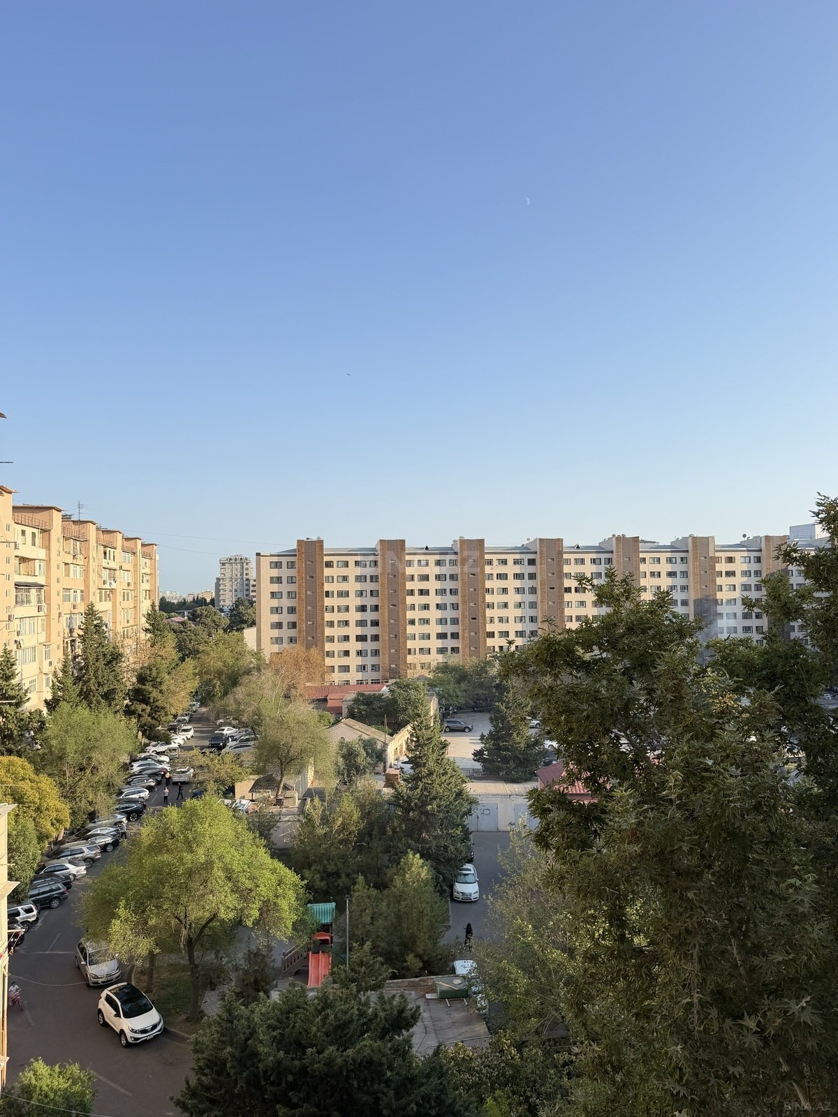 Satılır 3 otaqlı köhnə tikili 85 m², Gənclik m.