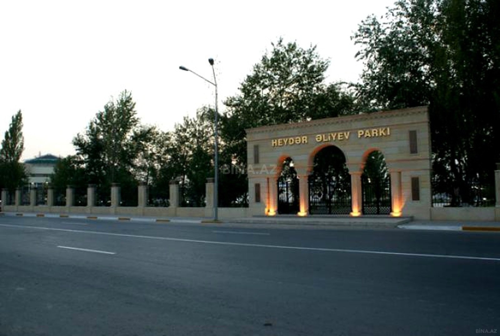 3 otaqlı köhnə tikili 65 m², Badamdar q.
