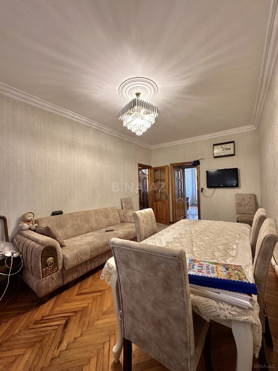 3 otaqlı köhnə tikili 85 m², Memar Əcəmi m. - şəkil 3