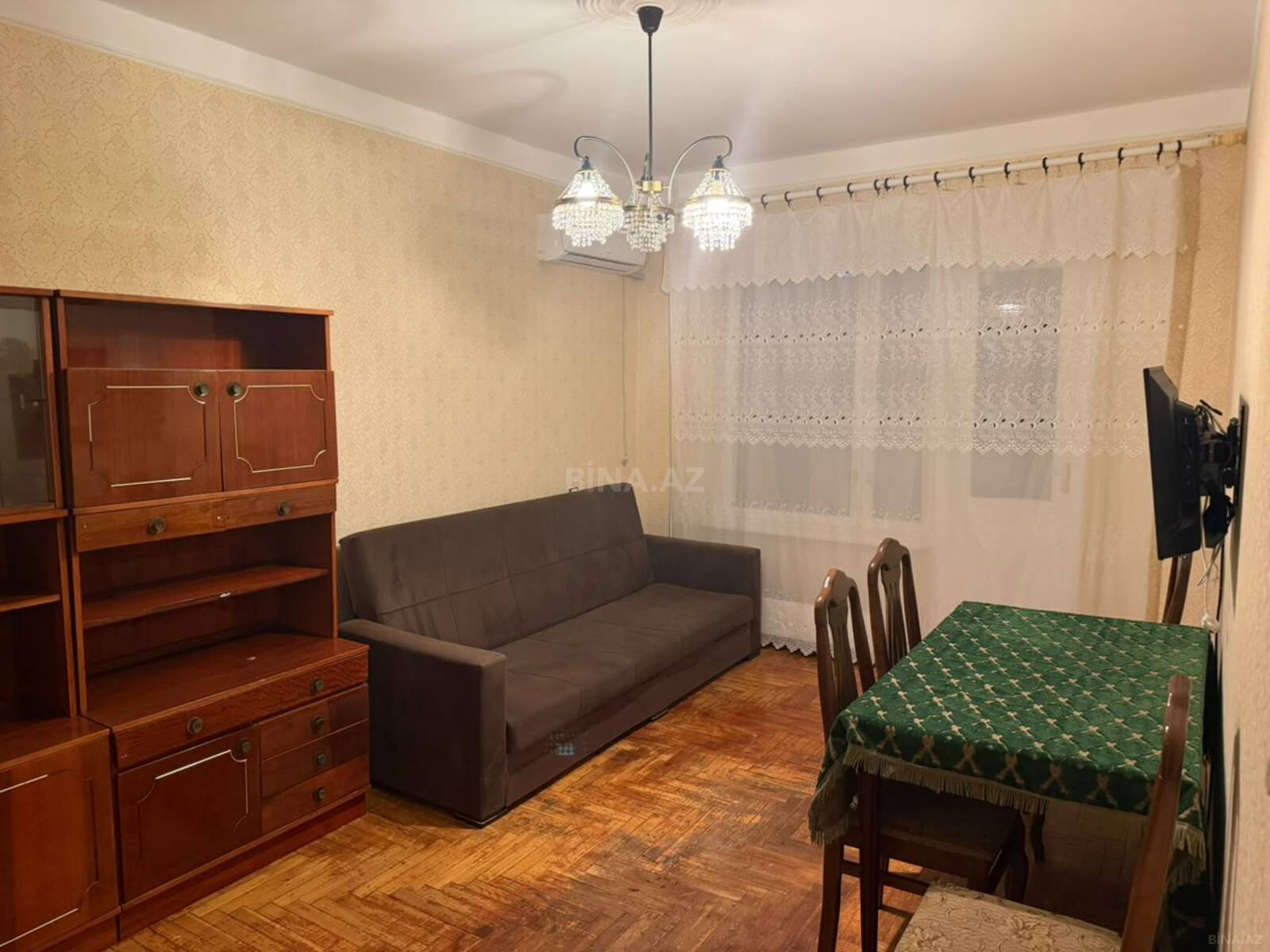 3 otaqlı köhnə tikili 80 m², Xətai r.