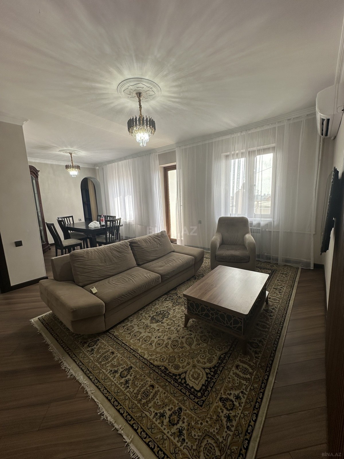 3 otaqlı köhnə tikili 100 m², Koroğlu m.
