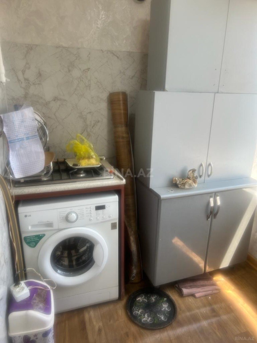 Satılır 2 otaqlı köhnə tikili 50 m², Qara Qarayev m. - şəkil 3